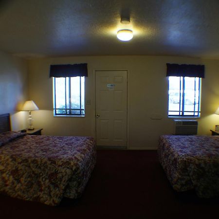 Travelers Motel Cottonwood Номер фото